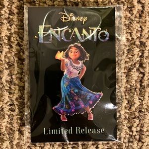 Disney Encanto pin - Mirabel